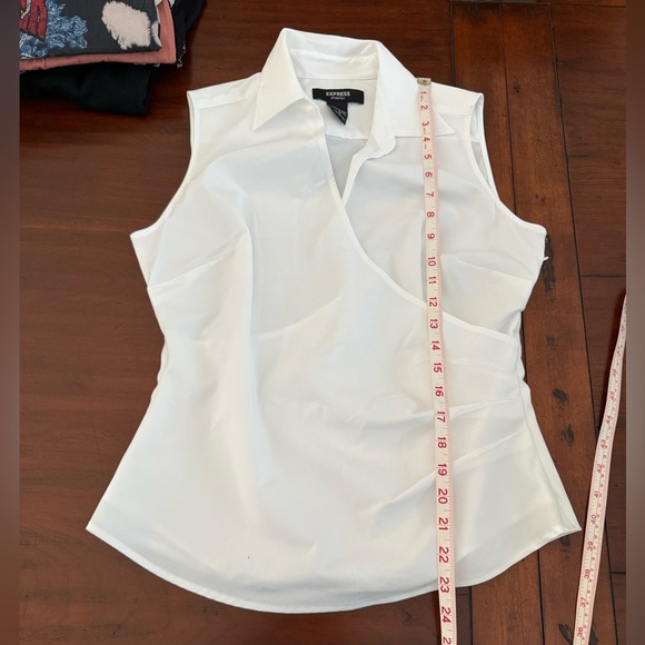 Express sleeveless faux wrap collared blouse - Picture 7 of 8